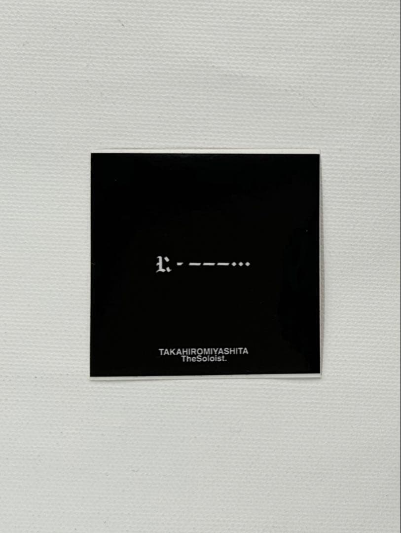 新品soloistソロイスト刺繍 ミッキーマウス 黒 ロングラインソックス