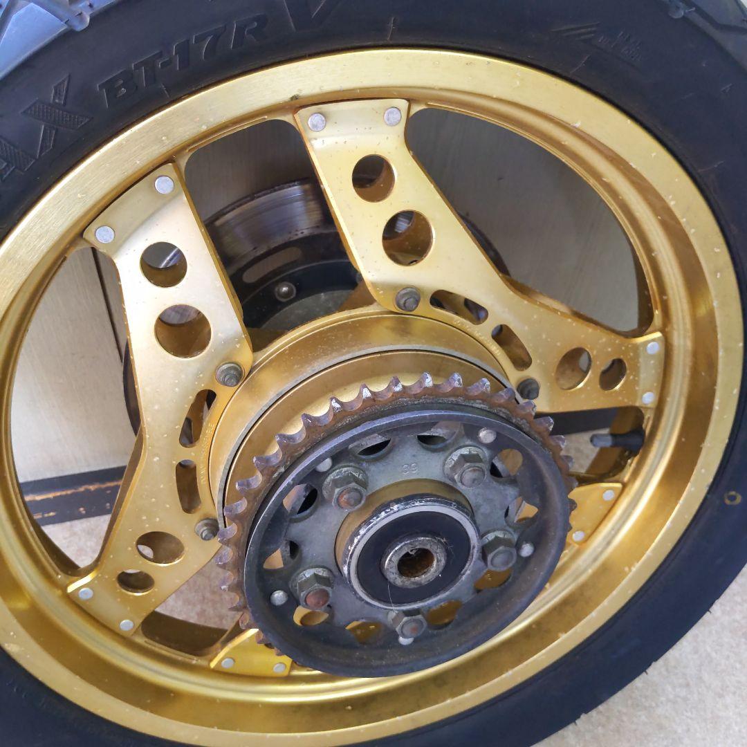 HONDA CB1100R 純正RホイールMT3．00×18☆ロータースプロケ付