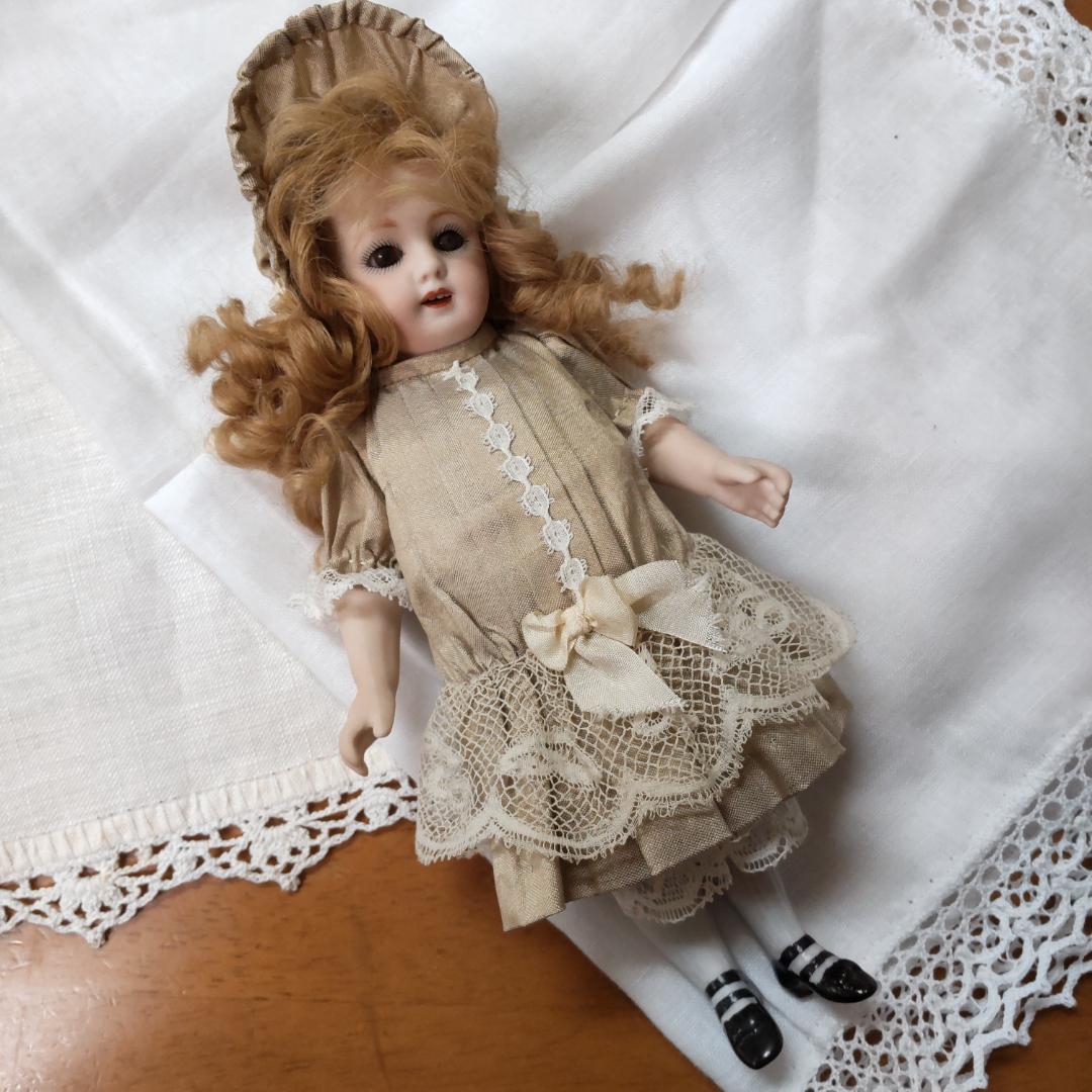 アンティークドール リプロ 人形 海外作家 ビスクドール - メルカリ