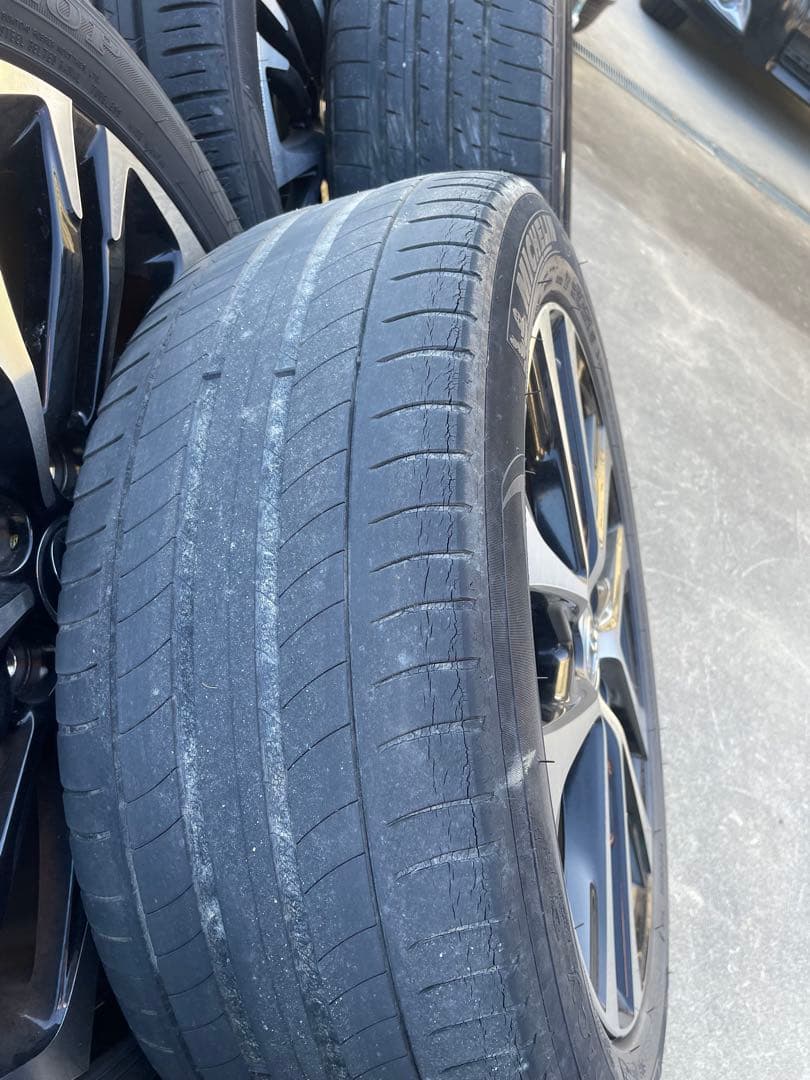 エスティマ純正ホイールセット　225/50/r18