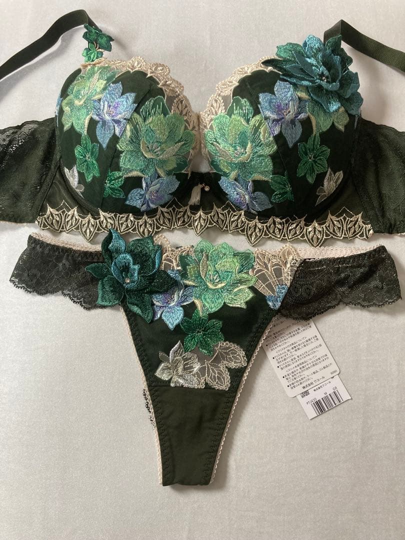 新品 ワコール サルート 30G ライオンキングD75 ソングM GR - メルカリ