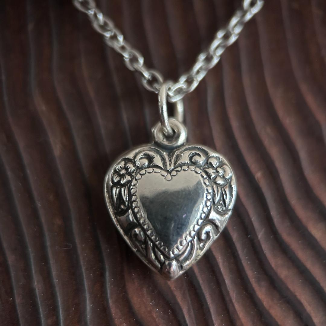 スウィートハートジュエリー WW2 シルバー フラワー リーフ ノート