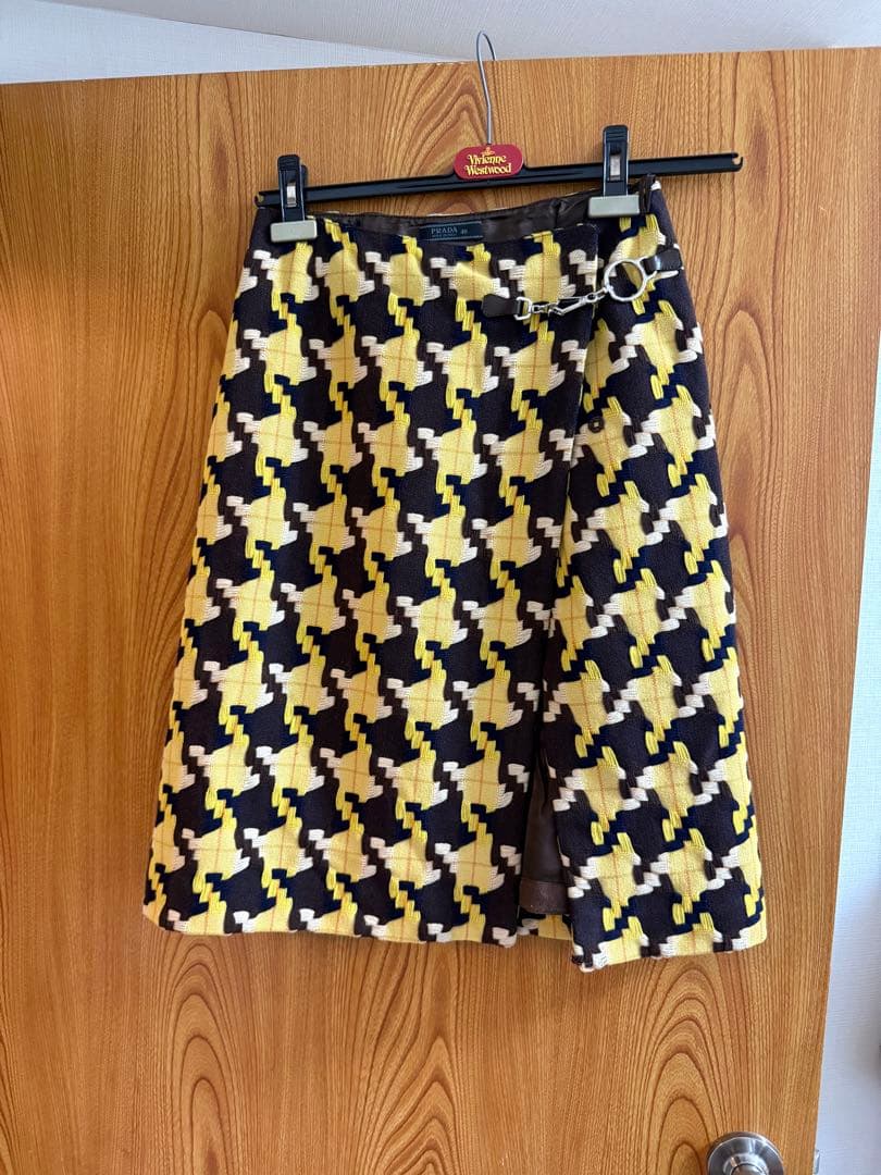 プラダ　巻スカート　ハウンドトゥースパターン スカート タフタチェックスカート | フレアスカート | NOELA OFFICIAL WEB STORE