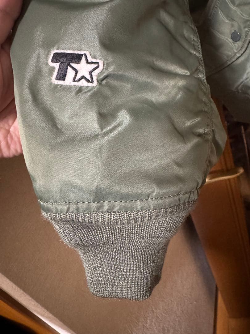 u*8様 AVIREX TMT MA-1 カーキ Lサイズ - メルカリ