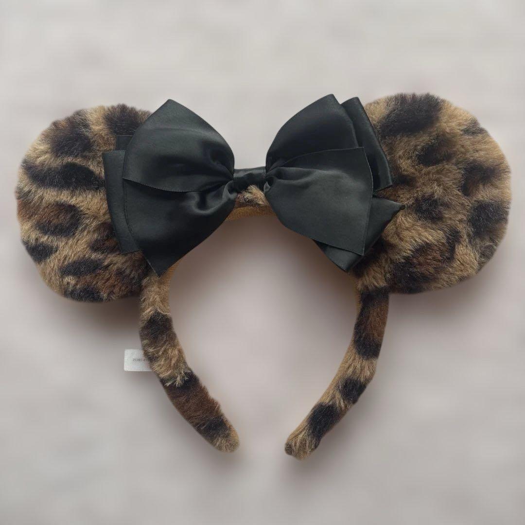 ディズニー ヒョウ柄ミニーカチューシャ - メルカリ