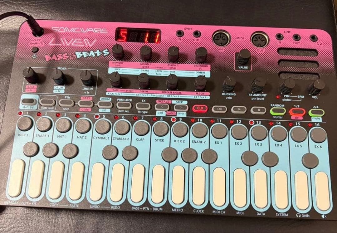 鍵盤楽器 SONICWARE LIVIEW BASS BEATS Amazon.com: Sonicware Liven BASS&BEATS [Wavetable Bass Synthesizer