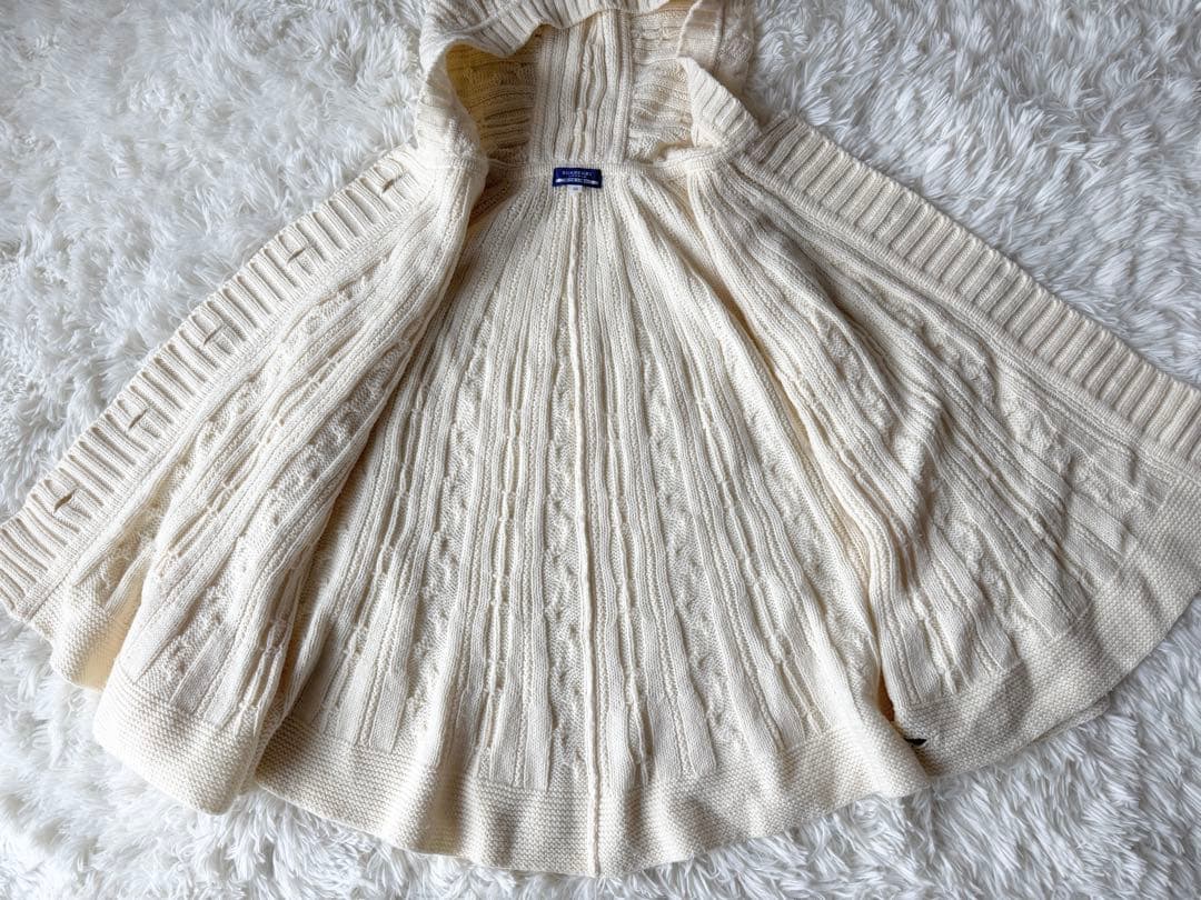 希少✨バーバリーブルーレーベル ケーブルニット ポンチョ ロゴボタン