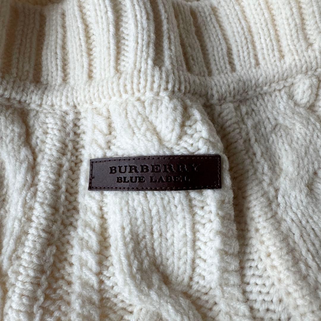 希少✨バーバリーブルーレーベル ケーブルニット ポンチョ ロゴボタン