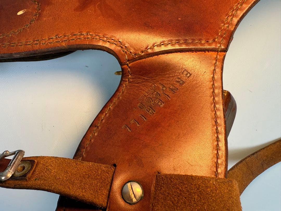 ファストドロー用カスタムホルスターU.S ERNIE.HILL製（Used)