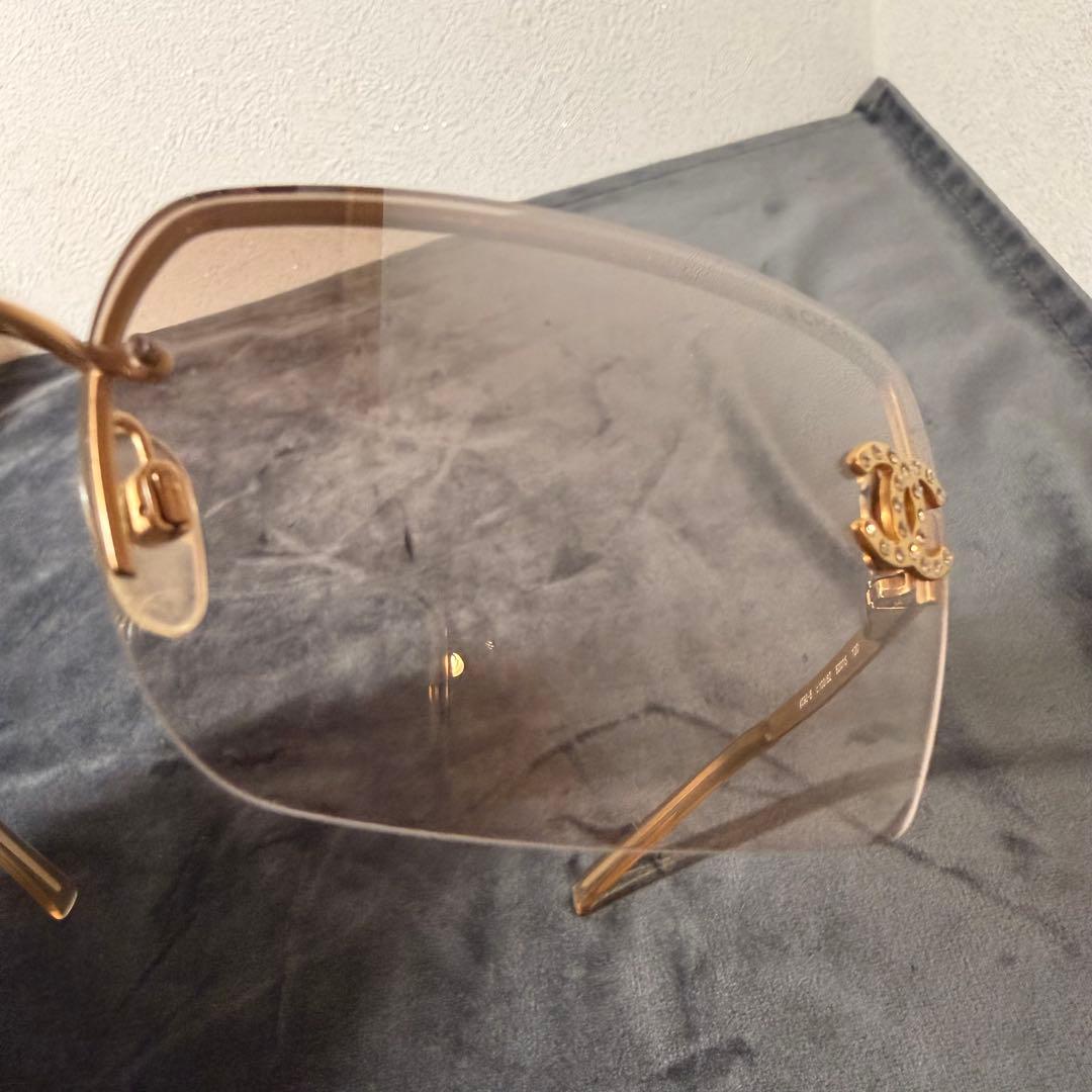 SK/11.15/30 ▶︎CHANEL サングラス　4092-B ゴールド