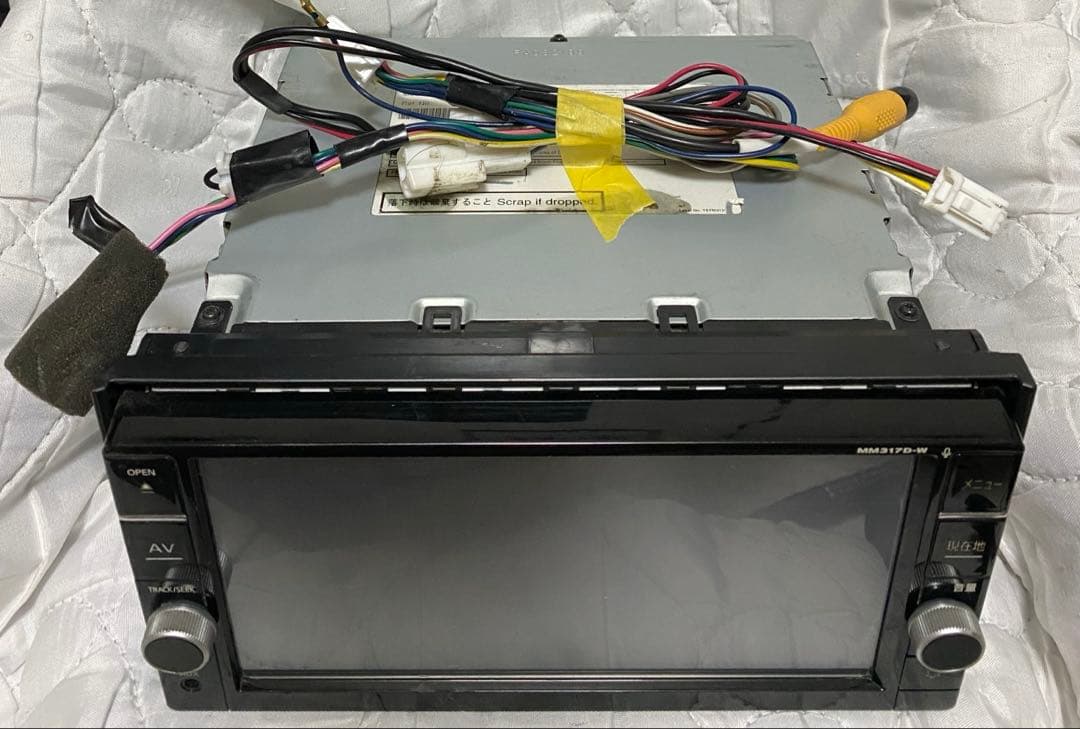 日産　MM317D-W 地図データ2017年　R04