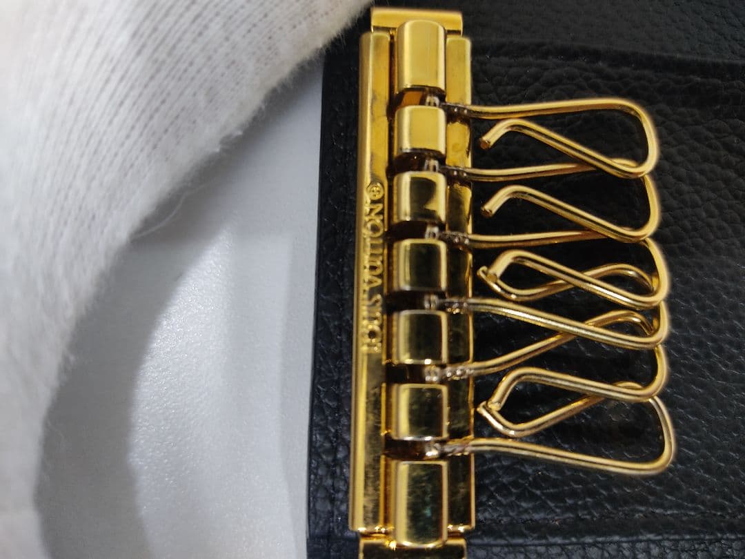 LOUIS VUITTONモノグラム アンプラント ミュルティクレ6 キーケース