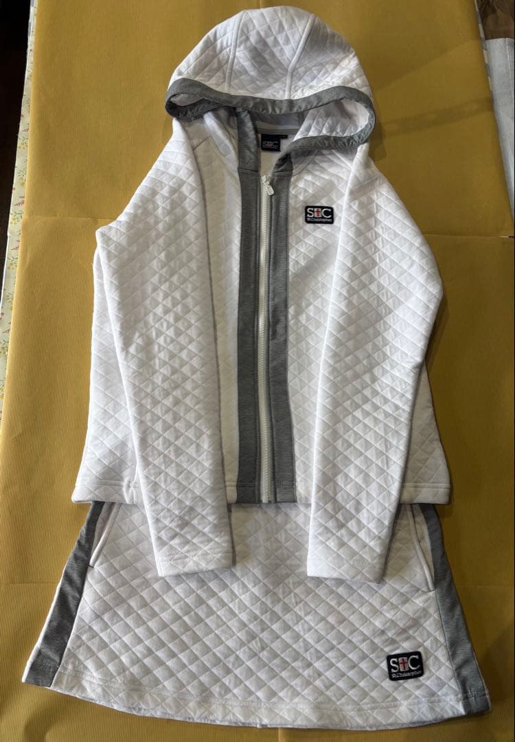 ☆未使用☆美品☆ フード付きキルティングジャケット　スコート おしゃれな冬の白♪ 楽天市場】キルティングコート ミドル丈 コート レディース 冬 フード