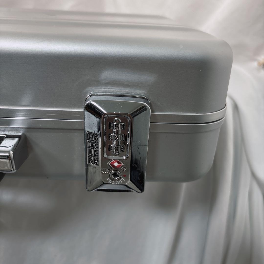 ゼロハリバートン Pシリーズ2アタッシュ TSAロック - メルカリ