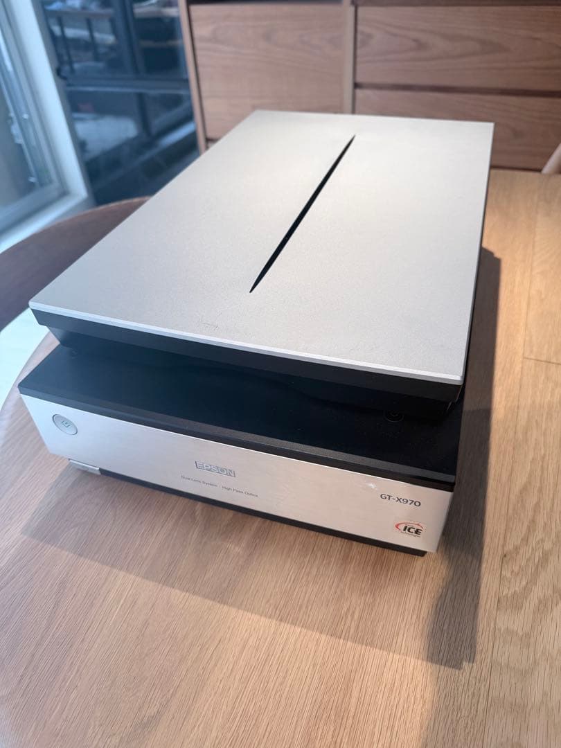 EPSON フラットベッドスキャナー GT-X970 フィルムホルダー 4枚 - メルカリ