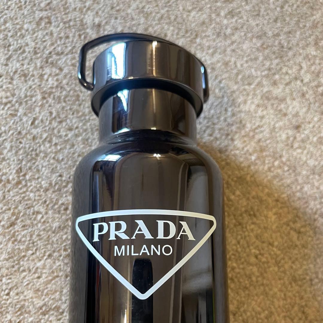 PRADA プラダ ステンレスボトル 水筒 三角 ロゴ ボトル レア