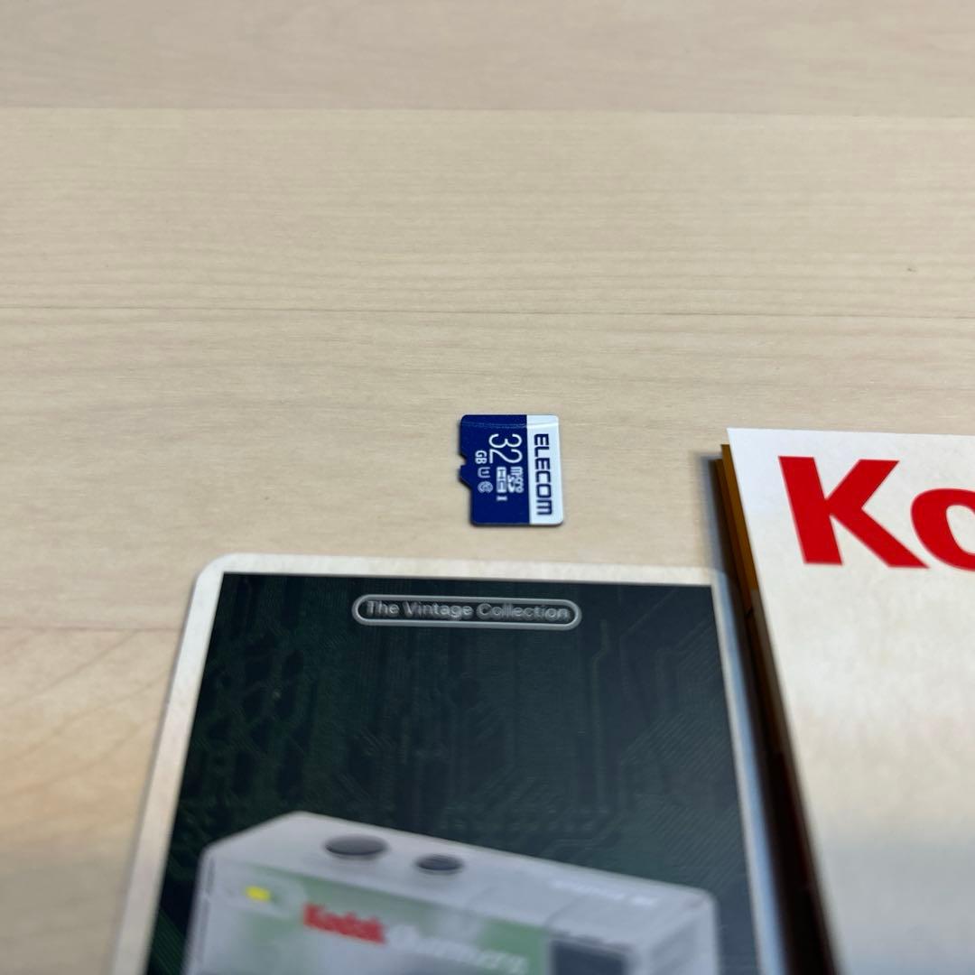 def様専用】Kodak Charmera シークレット マイクロSDカード付 - メルカリ