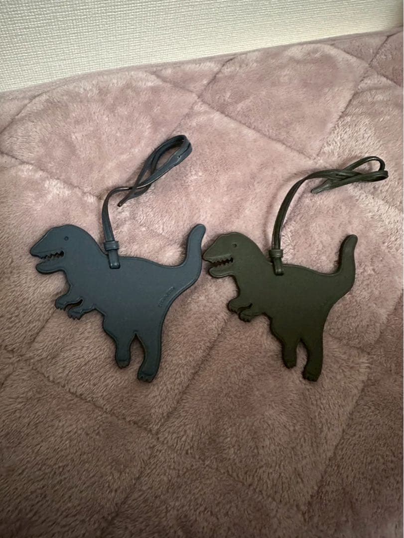 COACH コーチ レキシー 恐竜 バッグチャーム キーホルダー 2個セット