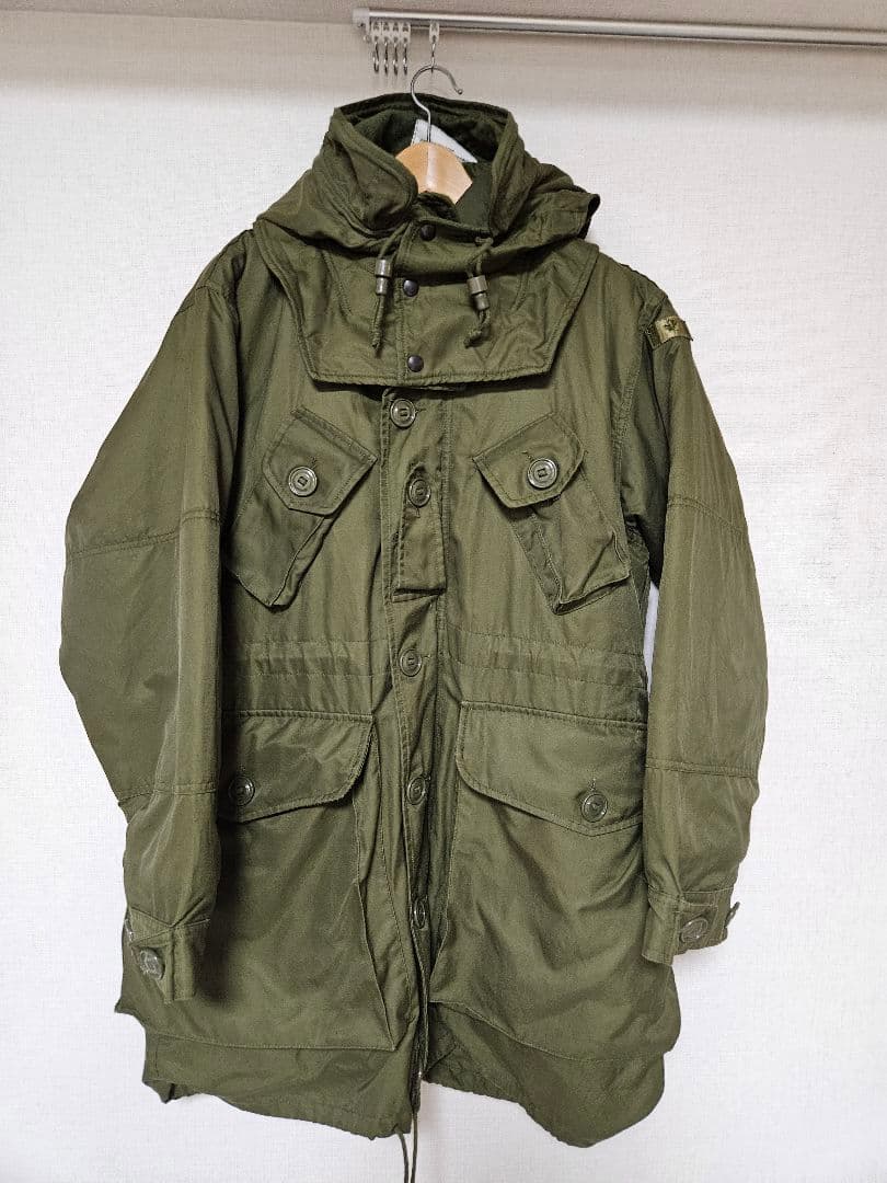 カナダ軍　ecw コールドウェザーパーカー 古着 90s カナダ軍 ECW エクストラ コールド ウェザー コンバット
