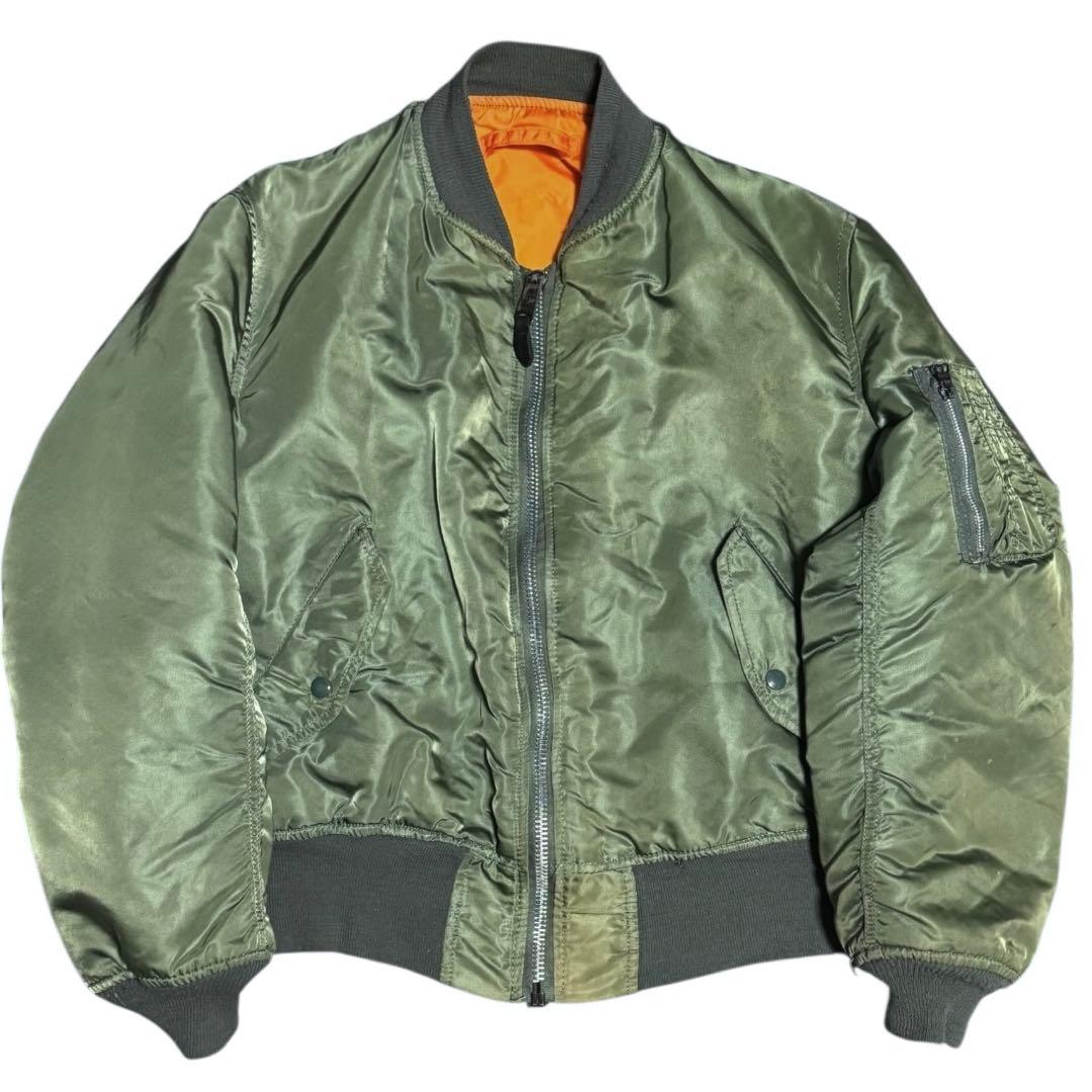 ALPHA 90s USA製 ビンテージ 短丈 フライトジャケット L セージ - メルカリ