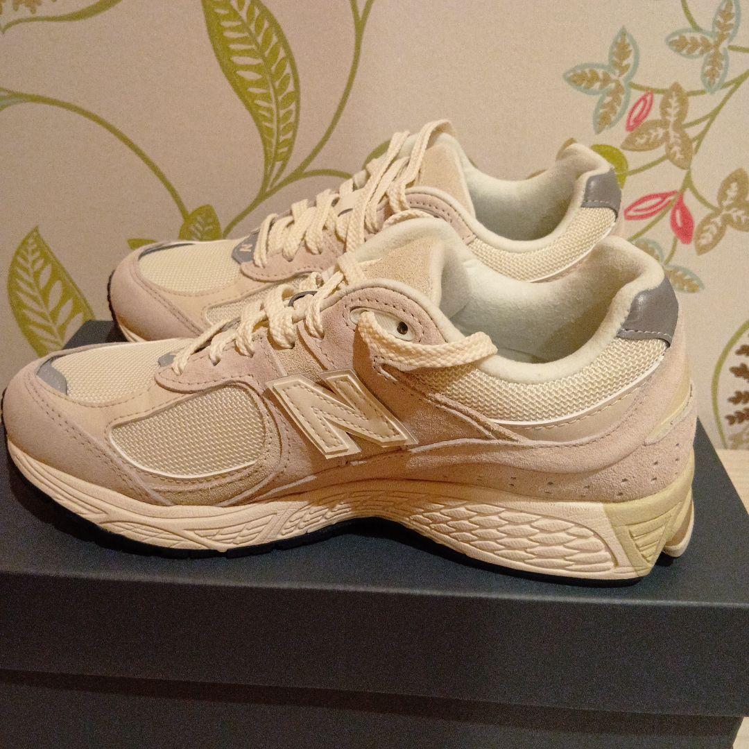 New Balance M2002RCC ベージュ 25.0cm