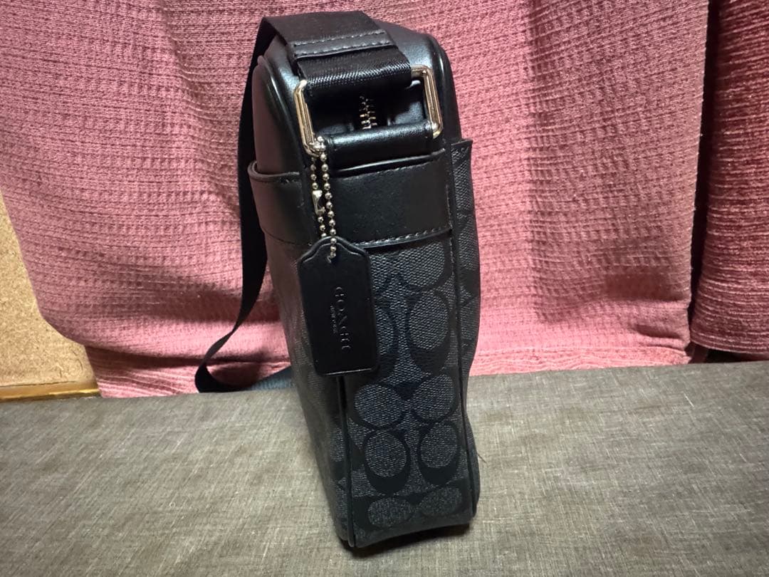 Y*a様 極美品 COACHコーチ ショルダーバッグ