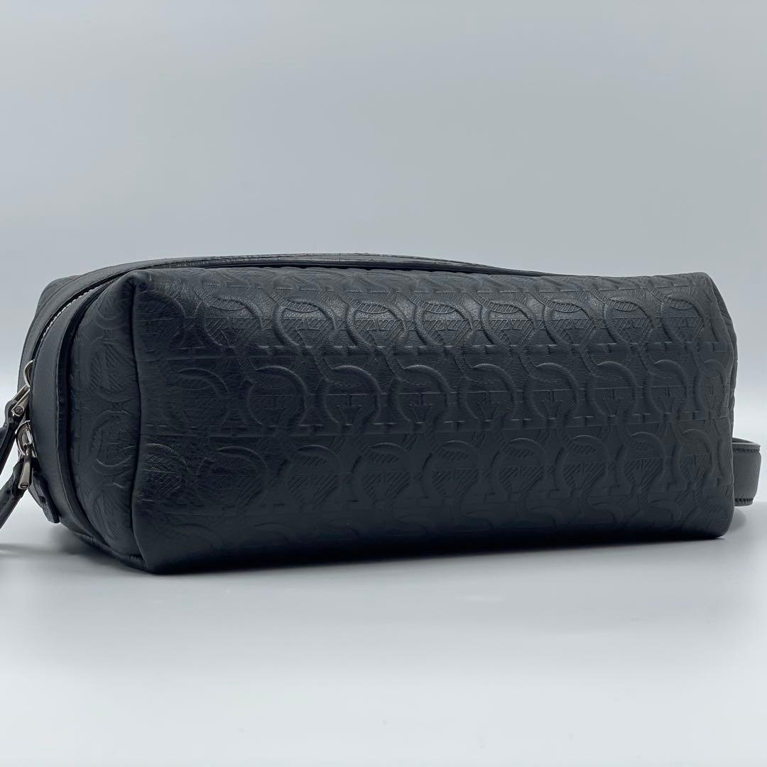 ✨極美品✨ Salvatore Ferragamo セカンドバッグ レザー - メルカリ