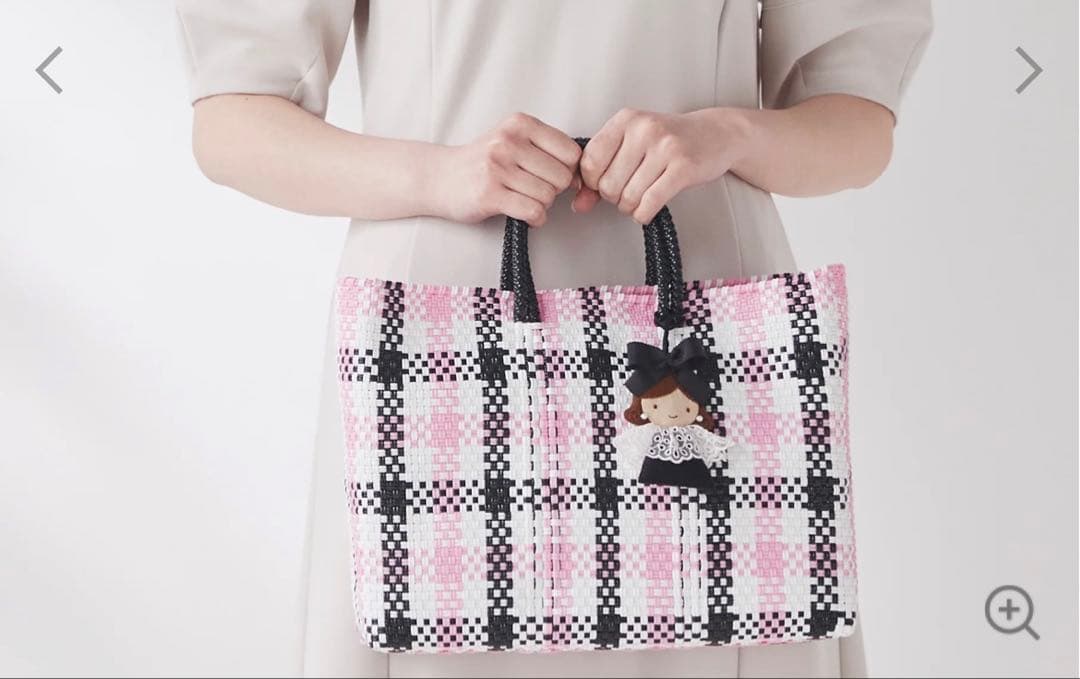 ☆ほぼ未使用☆完売品☆ファミリア メルカドバッグ - メルカリ