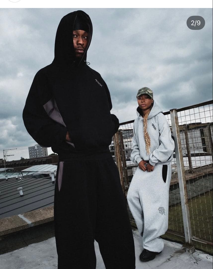 Mertra Tracksuit – Black セットアップ かつきくん着用 - メルカリ