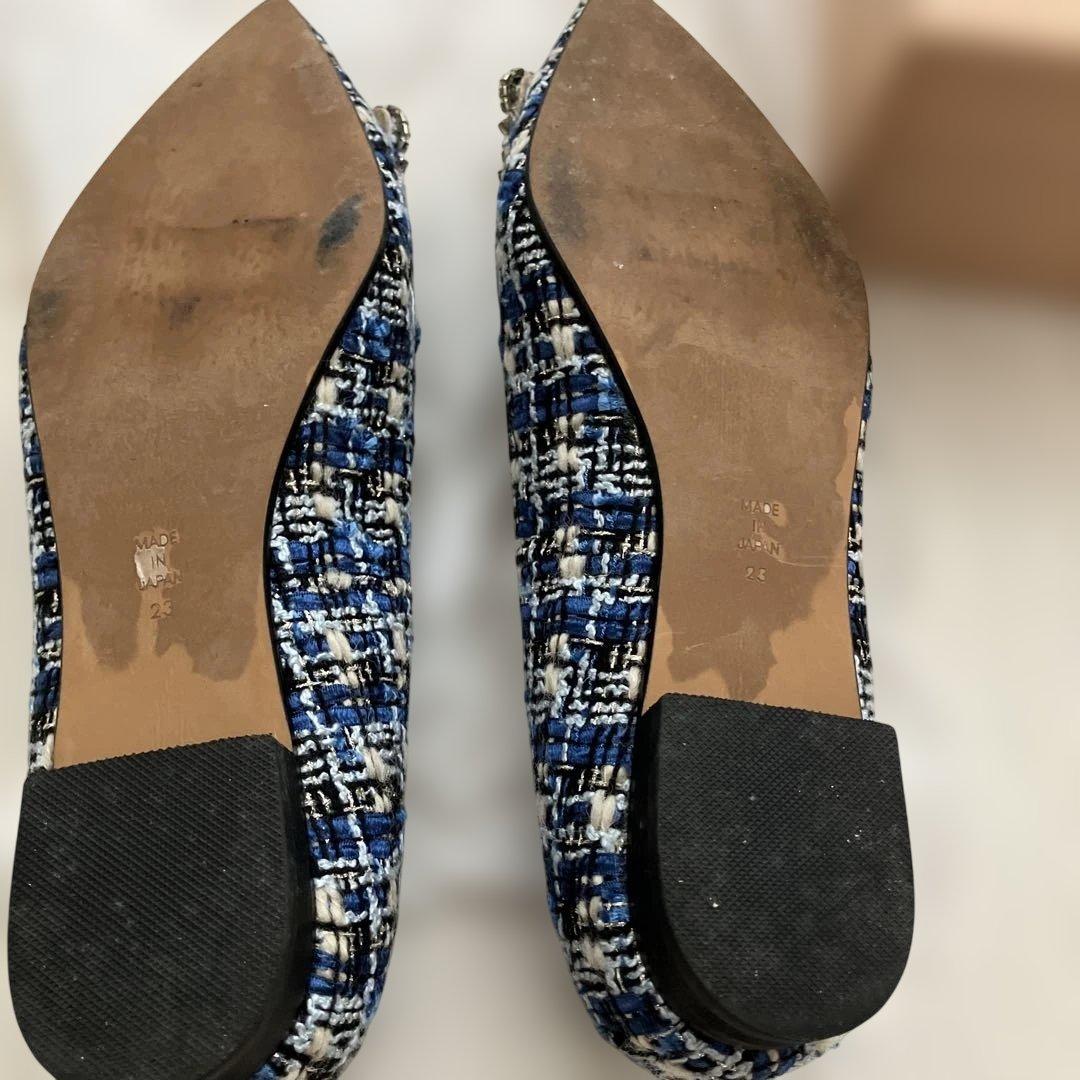 OHGA ビジュー付きフラットシューズ - メルカリ