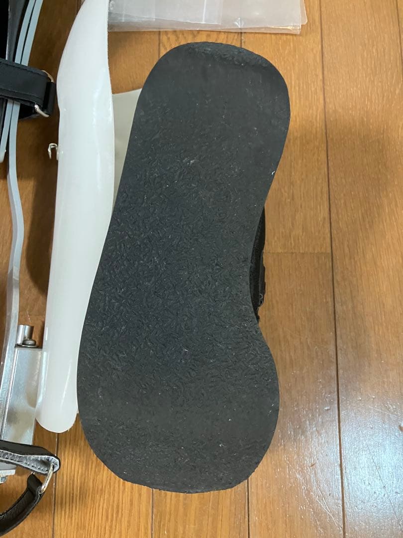 PTB装具、使用少、右足用リハビリ器具、 歩行補助具とシューズセット、足装具