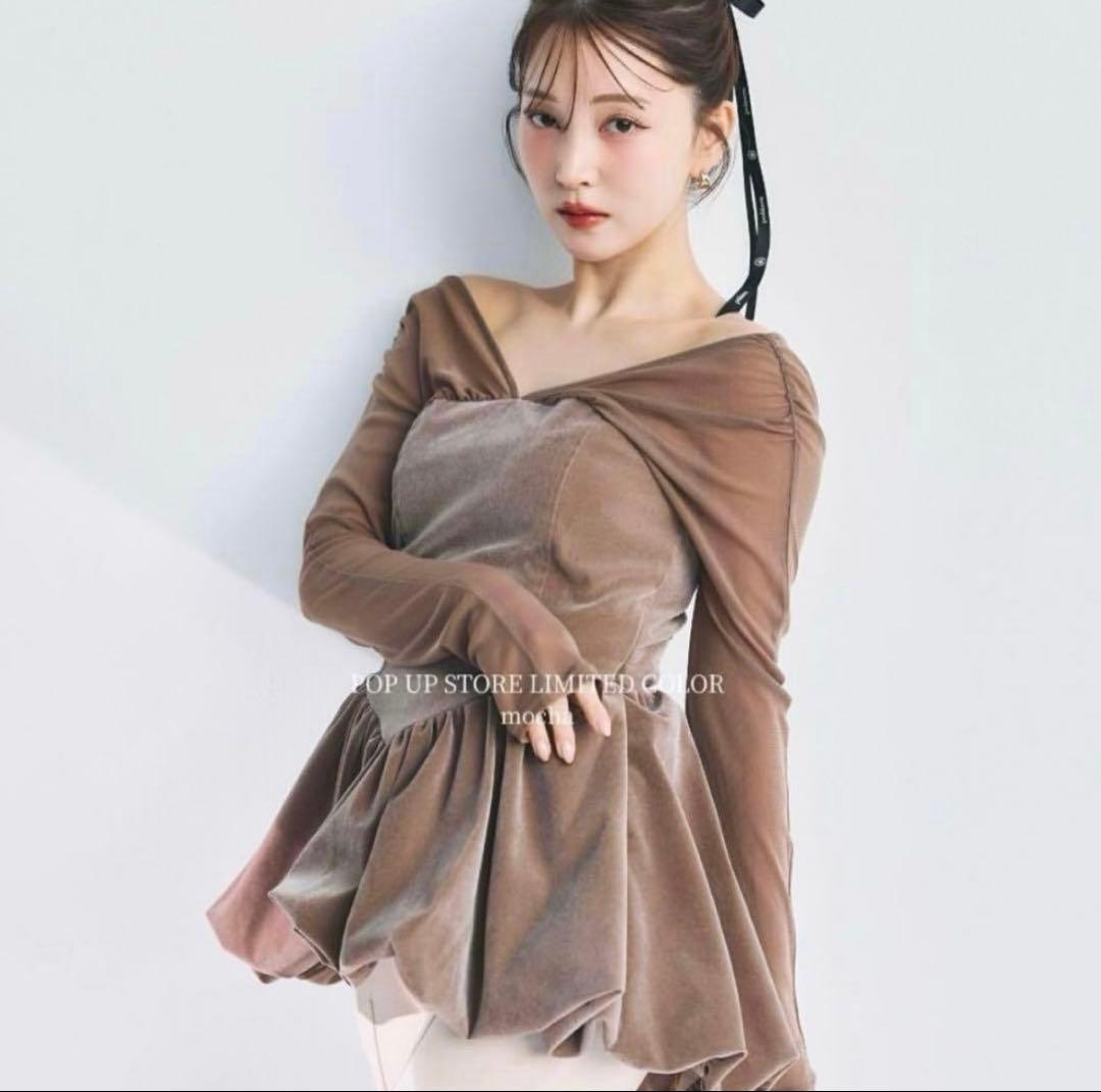 poláura ベロアビスチェバルーントップス 限定色モカ - メルカリ