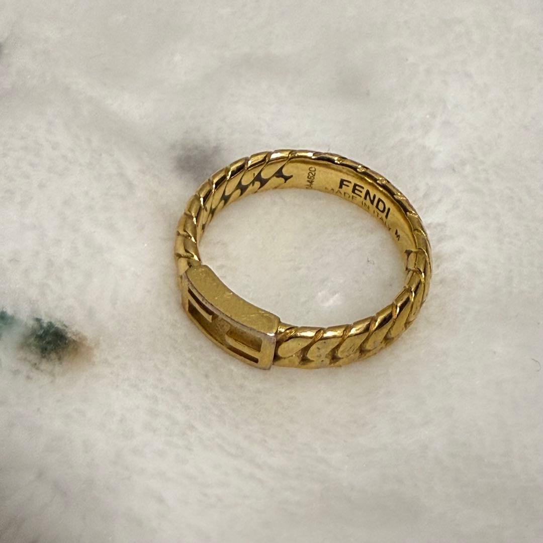 FENDIバゲット リング Mサイズ - メルカリ