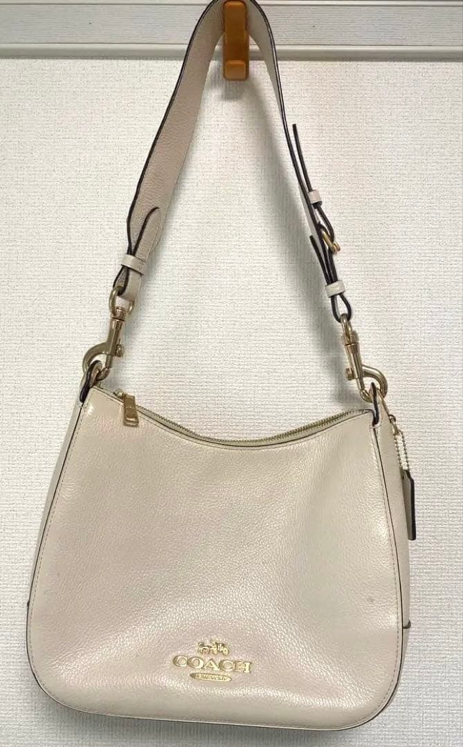COACH ホワイト レザー ショルダーバッグ