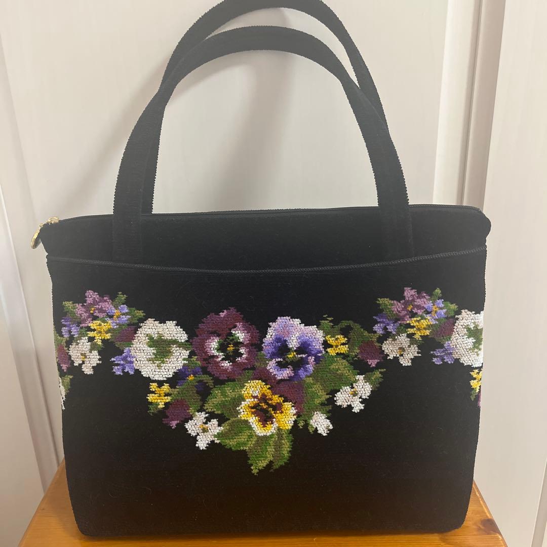 フェイラー　ナイツドリーム　ビオラ　ハンドバッグ フェイラー】新作 スミレ＆パンジーモチーフ 『ナイツドリーム