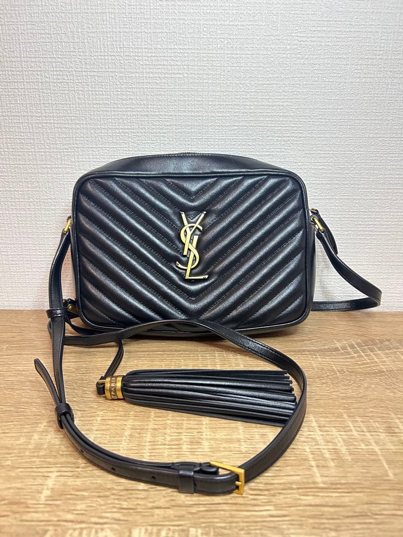 YSL ブラック ショルダーバッグ タッセル付き