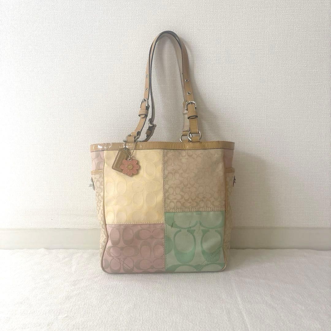 COACH コーチ　シグネチャー　トートバッグ　パッチワーク風　肩掛け 楽天市場】【COACH】コーチ パッチワーク シグネチャー トートバッグ