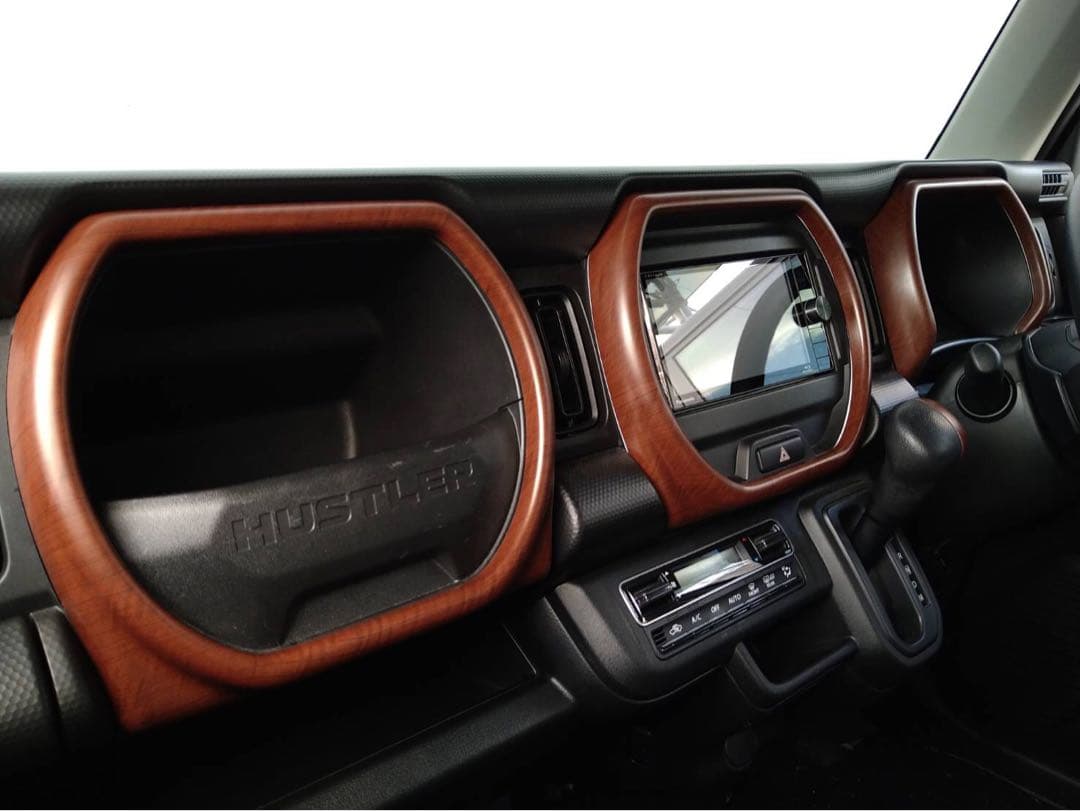 新型ハスラー インテリアパネル インパネガーニッシュ マット茶木目