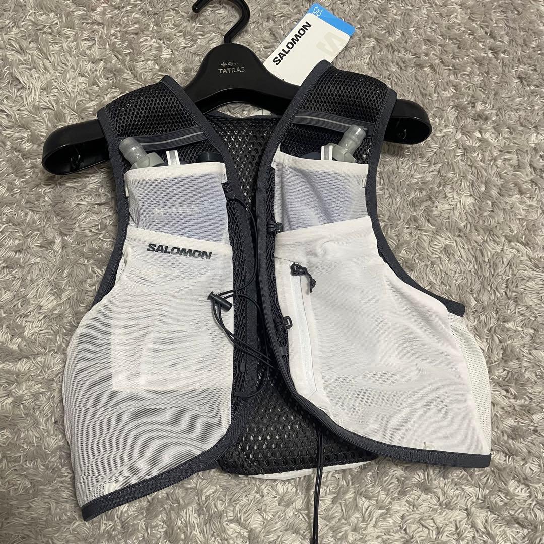 新品タグ付き　サロモン　ACTIVE SKIN 8 SET 8 セット　サイズL SALOMON/サロモン ACTIVE SKIN 8 SET/アクティブ スキン8 セット