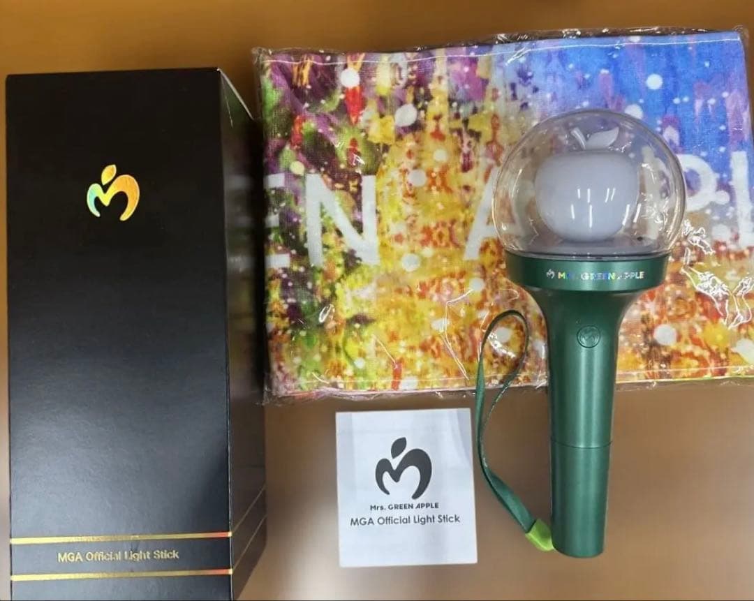 Mrs. GREEN APPLE オフィシャルライトスティックペンライト+タオル MGA Official Light Stick – Mrs. GREEN APPLE OFFICIAL STORE