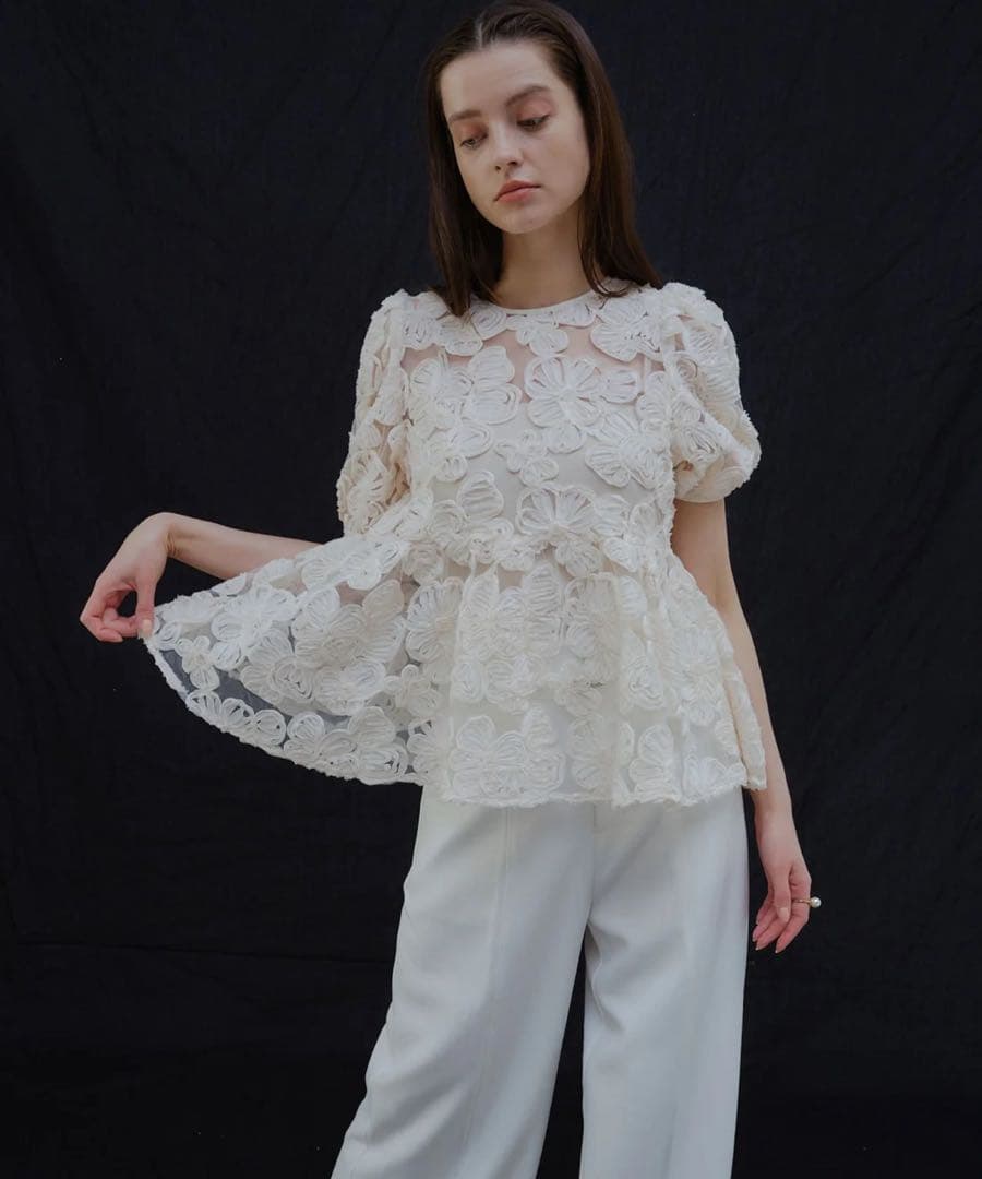 即日発送］orgue Flower embroidery blouse - メルカリ