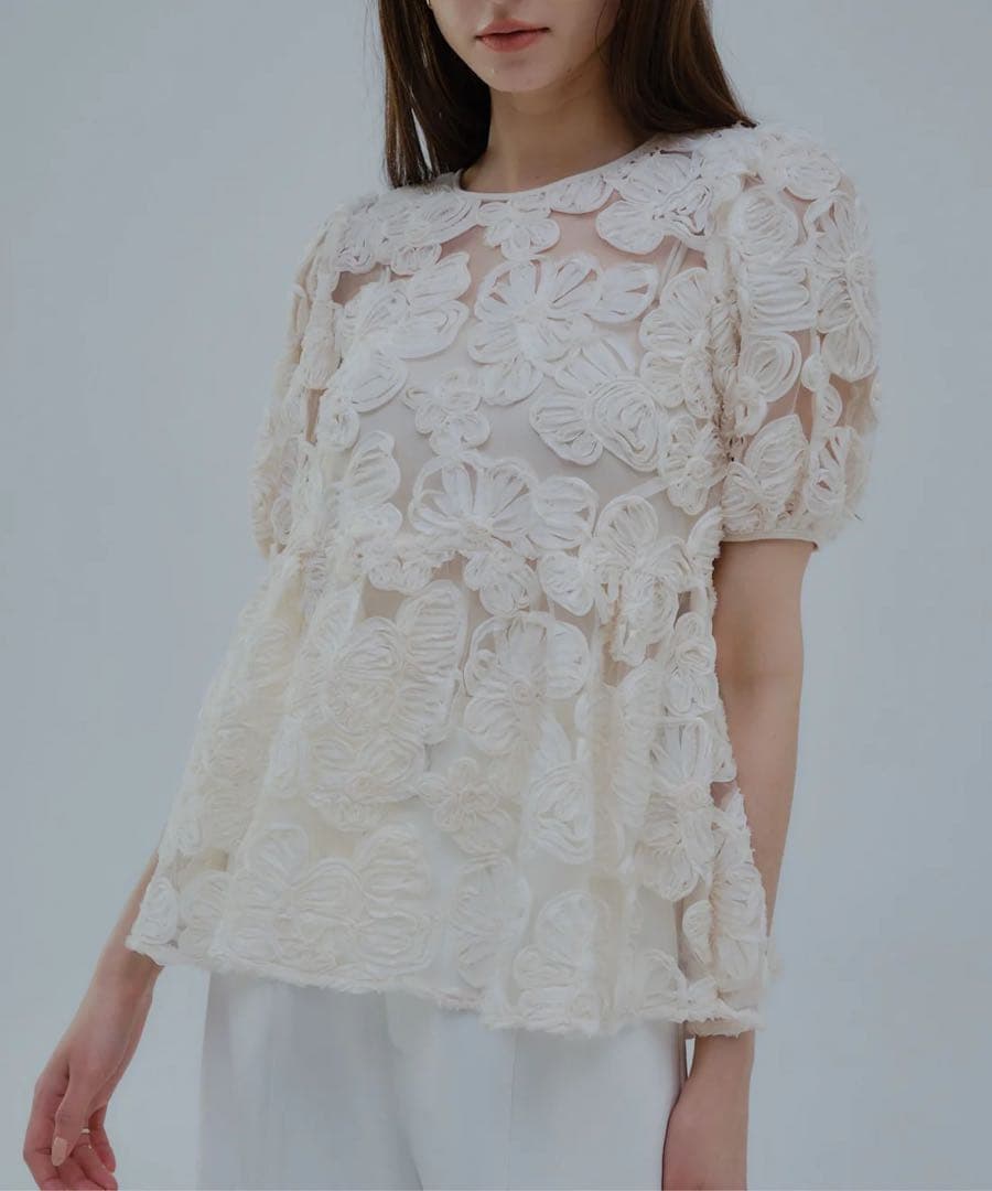 即日発送］orgue Flower embroidery blouse - メルカリ