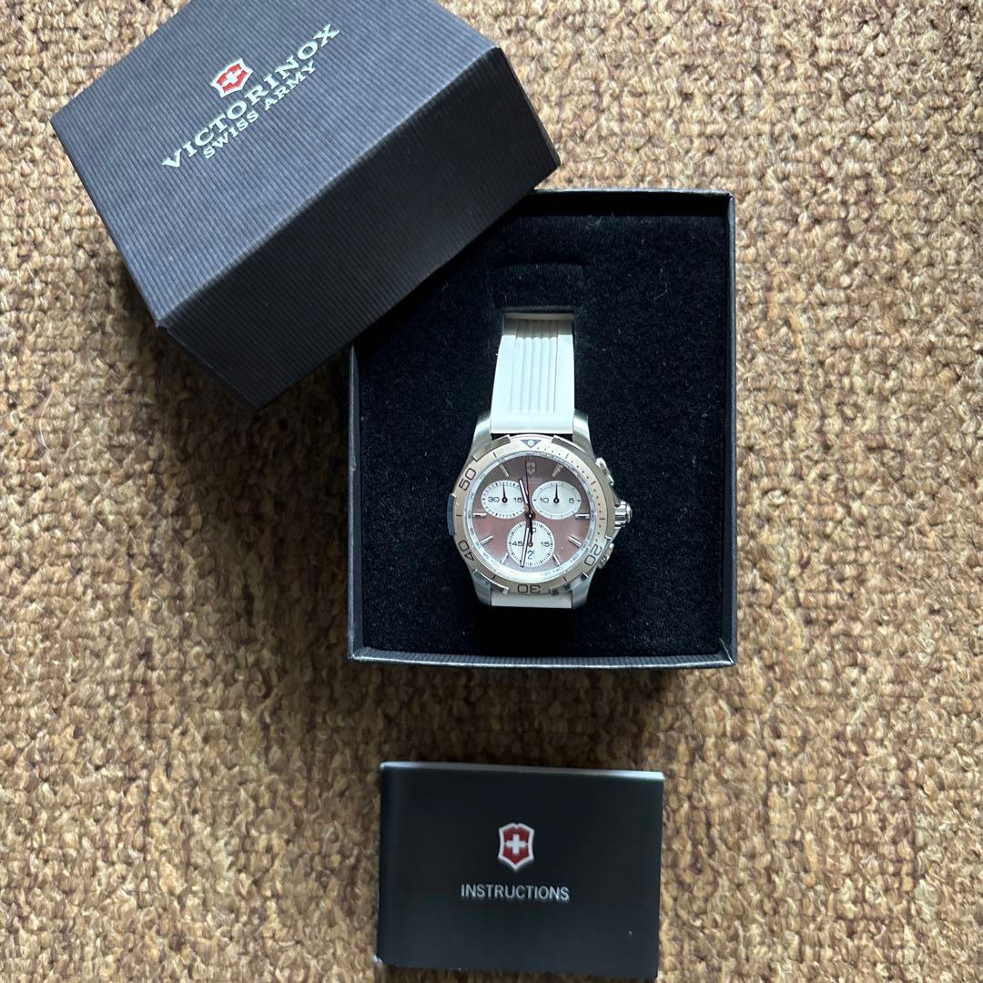 Victorinox クロノグラフ 時計 ホワイト　ビクトリノックス 楽天市場】VICTORINOX ビクトリノックス I.N.O.X 241954 イノックスV