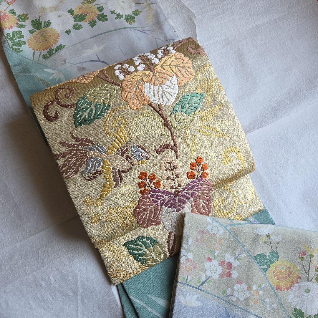 作家物 はんなりとした品の良さ 水浅葱色の染め訪問着 - メルカリ