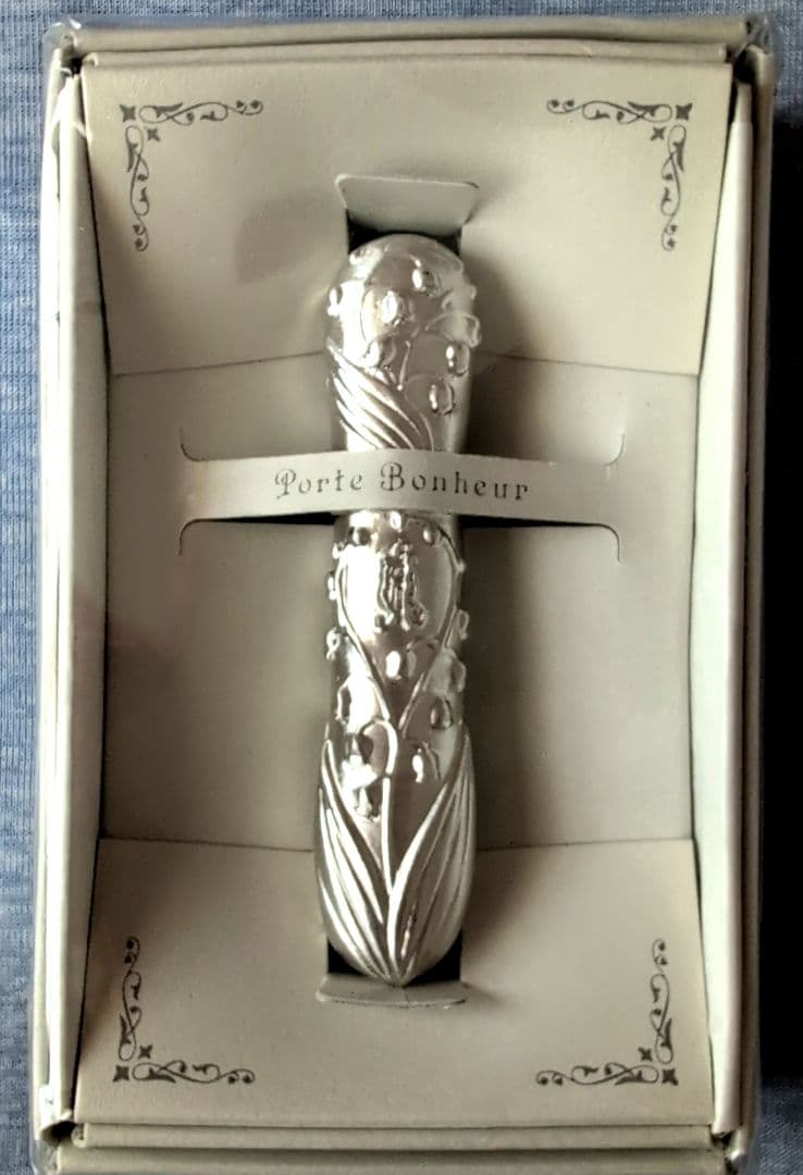 Clover ポルトボヌール すずらんニードルケース - メルカリ