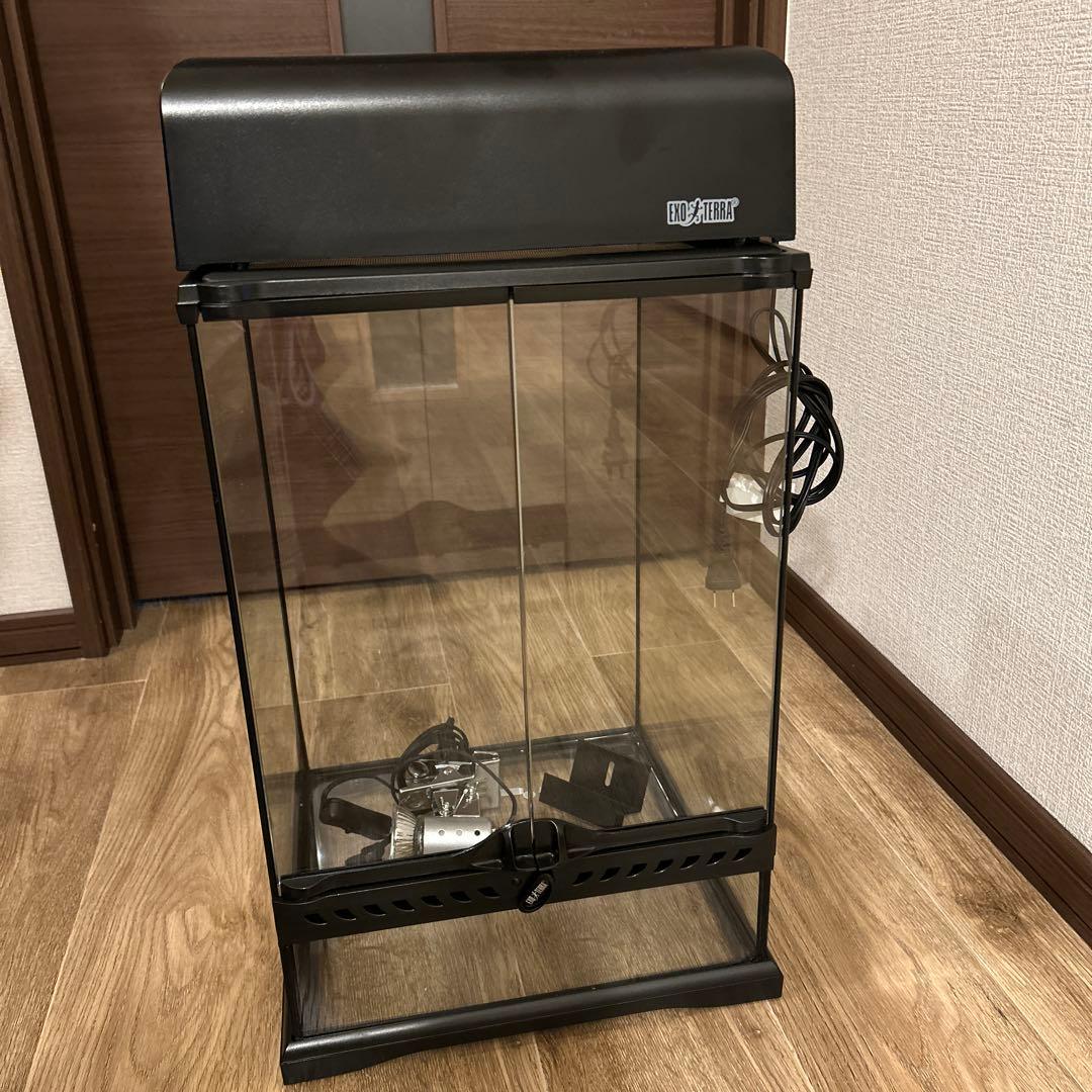グラステラリウム3045 ランプ 昼行性飼育セット グラステラリウム3045 ランプ 昼行性飼育セット - メルカリ