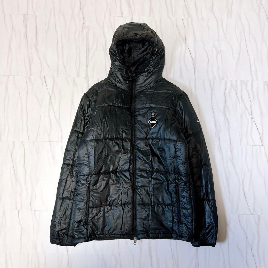 F.C.R.B×NIKE ダウンジャケット フード 中綿 ブラック Lサイズ 中古・古着通販】NIKE (ナイキ) F.C.R.B. (エフシーレアルブリストル