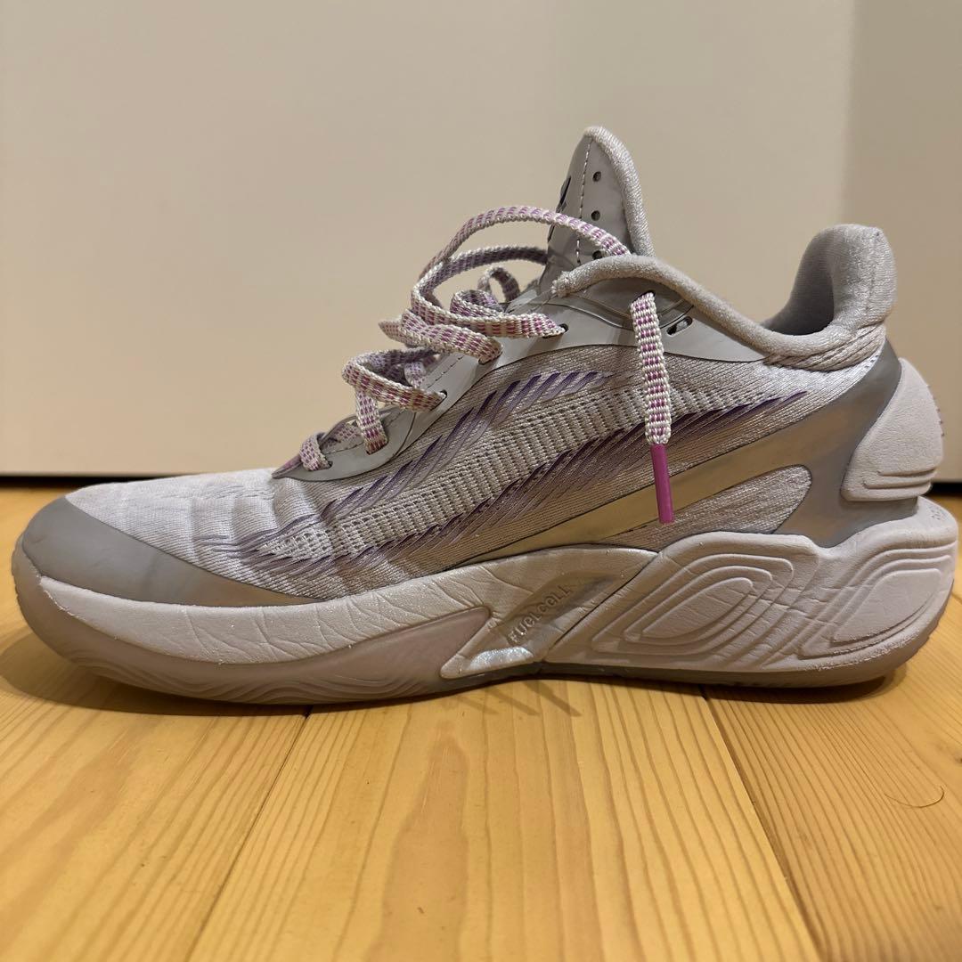 海外限定カラー　日本未発売two wxy v5 2K 25.5cm D