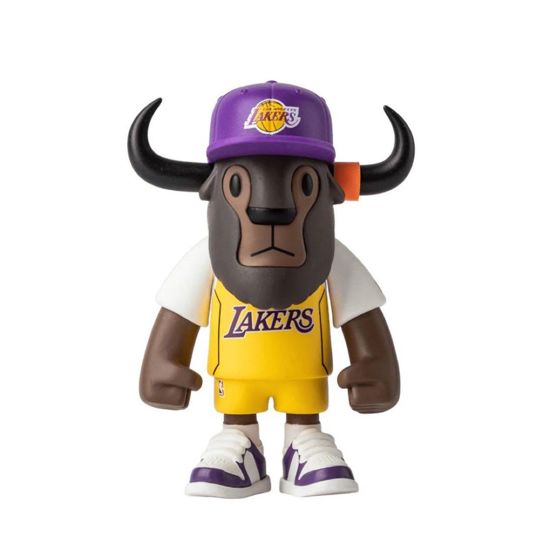 ニューエラ NBA FFALO 4体 - メルカリ