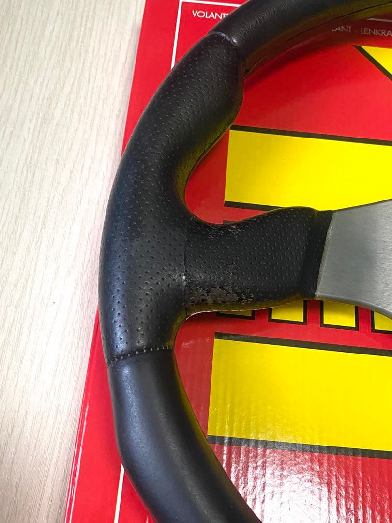 定番 MOMO race ステアリング 35Φ モモステ ステアリング 走り屋